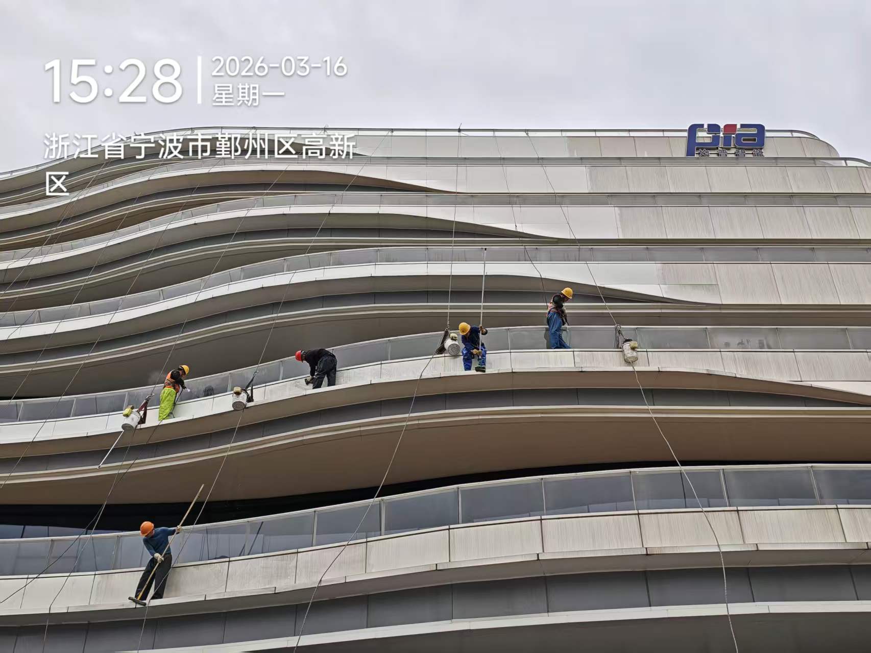 浦江高空外墙幕墙清洗